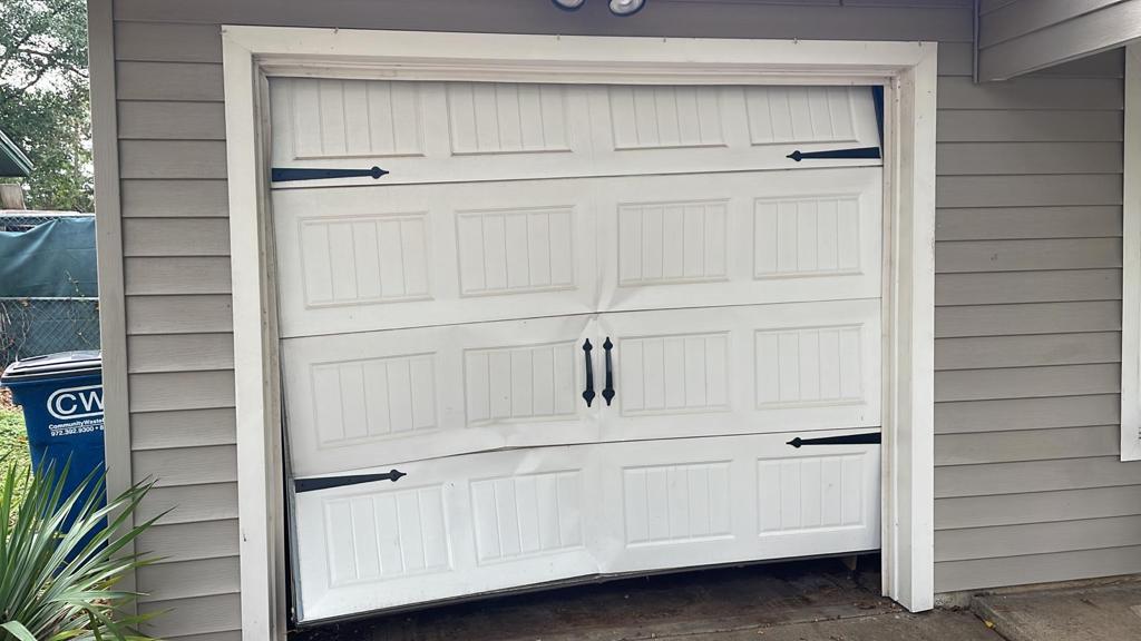 Understanding the Environmental Impact of Recycling Garage Doors