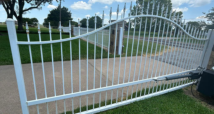 Advanced Safety Features for Gates