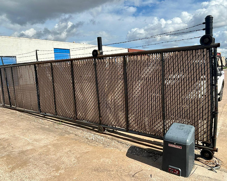 Superior Hurst Gate Installation