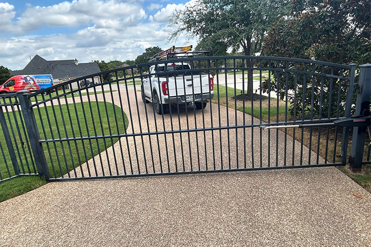Wylie Gate Installation