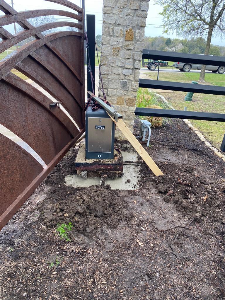Bastrop Gate Repair Services